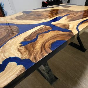 Royal Blue Resin Timber Table – 160cm x 90cm x 75cm