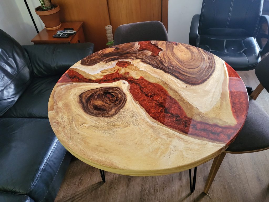 Volcanic Ejecta Table VOLCANO RED ROUND EPOXY RERSIN TIMBER TABLE. DIAMETER 100cm - Vietnz ...